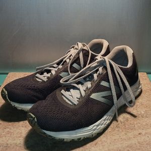 New Balance Freshfoam Women's Size 9.5 Blue Gray Shoes